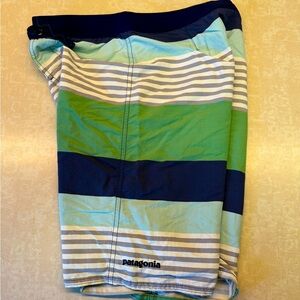 Boys Patagonia swim trunks sz 12
